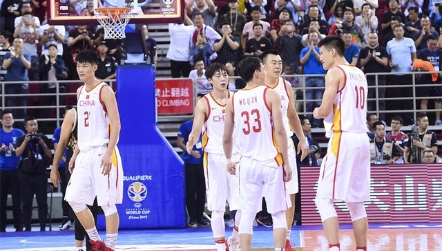 【体育晚报】中国男篮公布世预集训名单 林书豪NBA生涯得分突破5000
