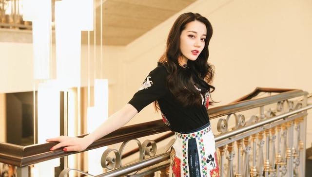 奢侈品品牌,杨幂,拉夫劳伦,明星代言,DG,NINEPERCENT,宣传视频,Tods,Botteg