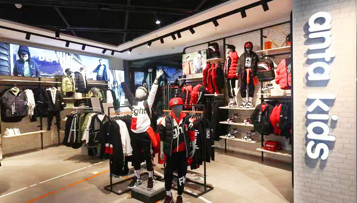 童装行业进入洗牌期 谁能撼动这片千亿级市场？