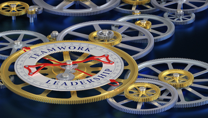 中台,阿里巴巴,海尔,华为,前台,后台,平台战略