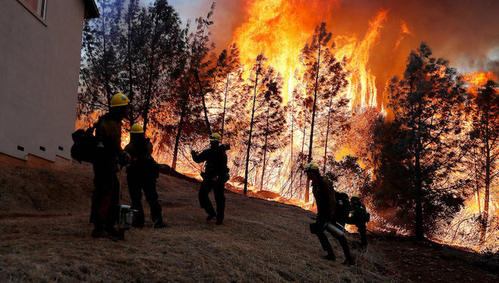 加州山火,,囚徒消防员
