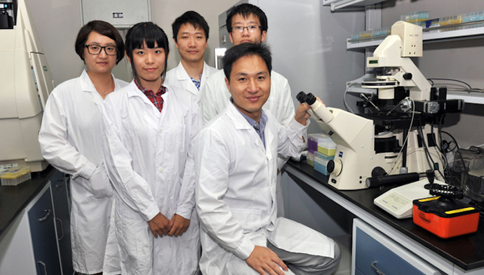 谁是基因编辑婴儿制造者贺建奎？