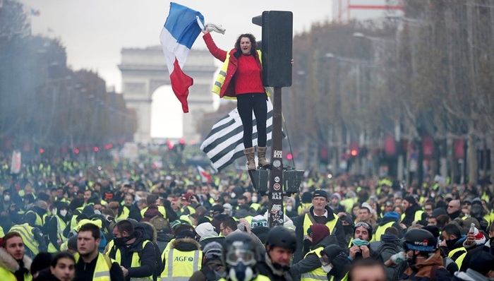 法国,马克龙,游行,抗议,燃油税,特朗普