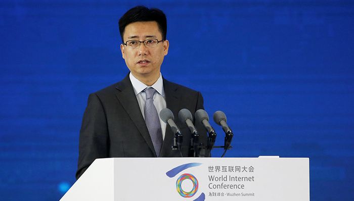 蚂蚁金服组织架构重大升级，胡晓明回归出任总裁