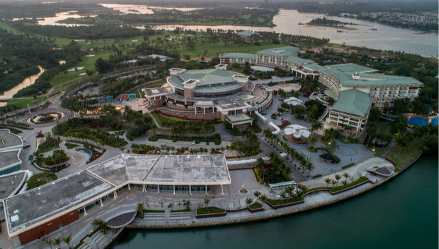 万泉河畔气象新——海南琼海在对外开放潮中踏浪前行