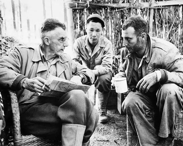 从苦撑待变到孤注一掷：抗战中的中美如何成为“剑拔弩张的盟友”？