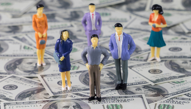 高管薪酬报告：金融、房地产业CEO薪酬最高，IT界最爱给股权