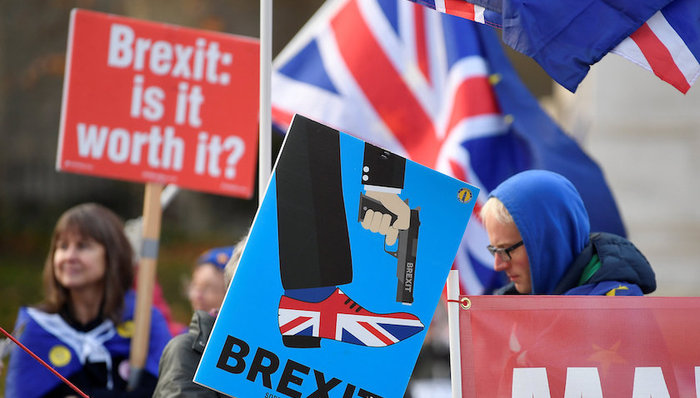 脱欧,,法律建议,,北爱尔兰保障条款