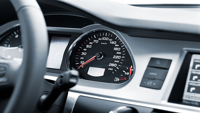 【财经数据】11月全国汽车销售同比下降18.9%