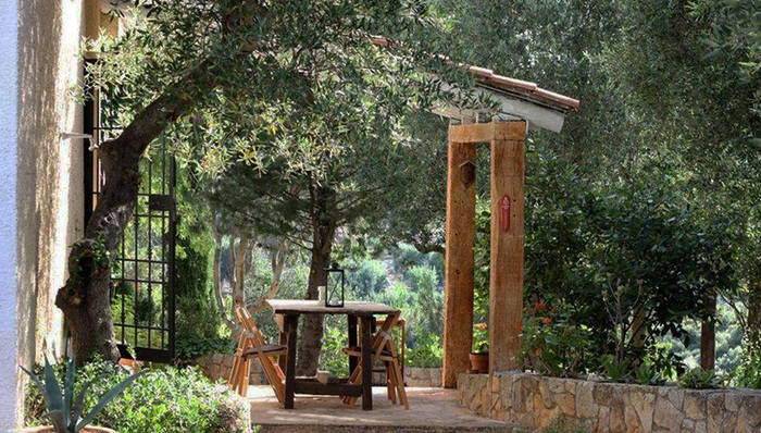 慢生活,精准营销,链路,集群,红利,住宿,游客,途家乡村民宿报告,中国在线民宿市场四维分析报告,乡村