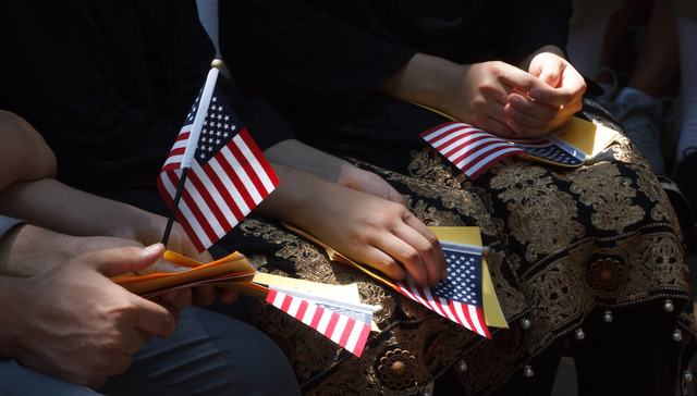 美移民律师谈H1B工签新规：移民官将有更大权裁案