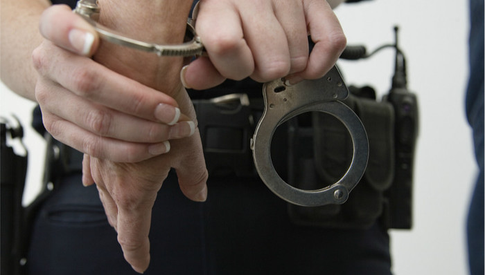 引渡条约,死刑不引渡,泰国警方,杀妻,骗保,泰国普吉岛,男子,法学博士,法制日报,中方