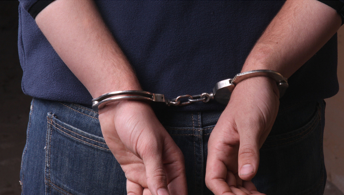 烟头,公共场所,黑恶势力团伙,教师集体性侵案,秦岭别墅