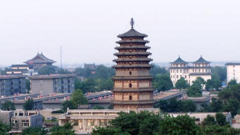 正定：找准定位 接续奋斗（庆祝改革开放40年·百城百县百企调研行）