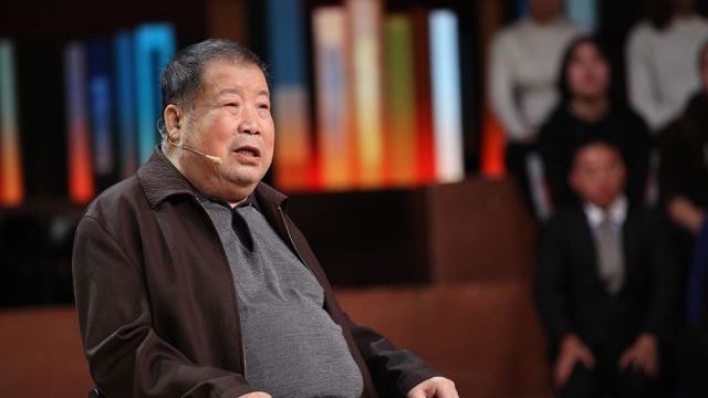 【思想界】作家二月河去世：“清宫宇宙”开创者的文学成就与争议