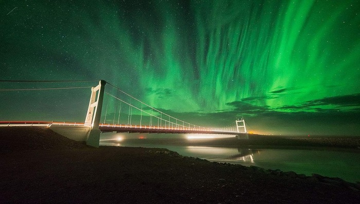 极光之桥