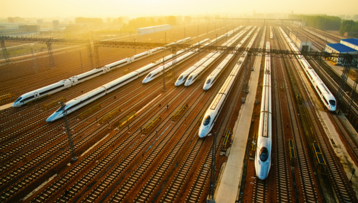 绿色纤维为中国高铁换新衣