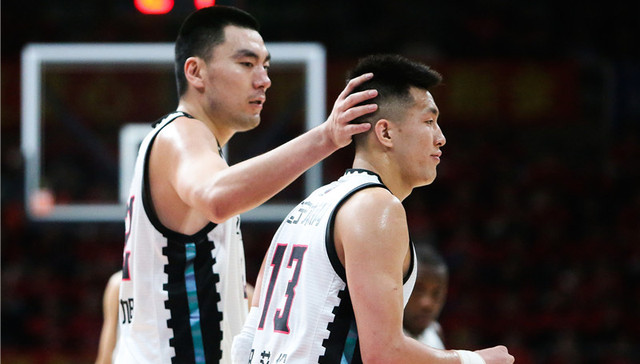 【体育早报】CBA辽宁大胜青岛 世俱杯半决赛皇马淘汰鹿岛