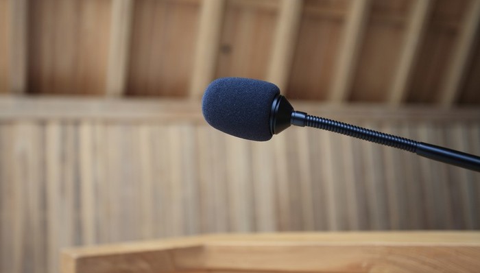 武汉法院辟谣“偷电车被电死获赔5万”：未曾受理