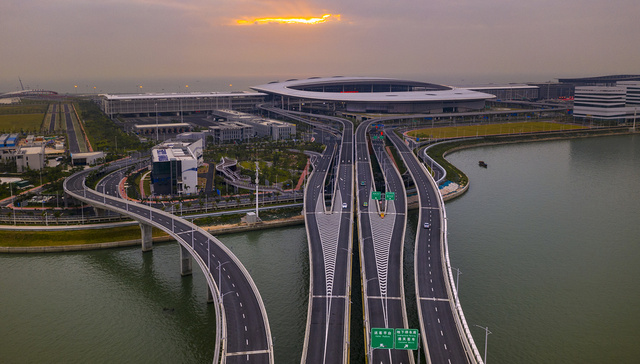 回望2018①|十大关键词给2018年中国经济划重点