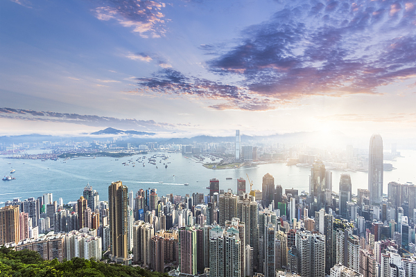 棱镜,港交所,IPO市场,估值水平,Dealogic,香港证监会,香港交易所,香港金融,破发,IPO