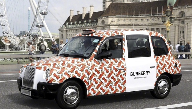 回望2018⑮|今年换了Logo的时尚品牌，我们相信它还会换回去的