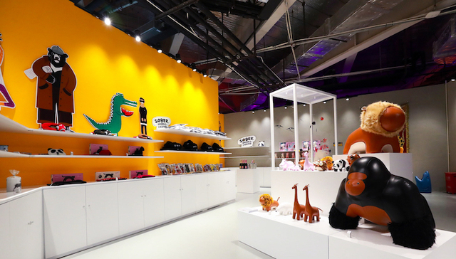 【是日美好事物】上海多了个奇幻“动物园”，Moynat怪兽包可爱又邪恶