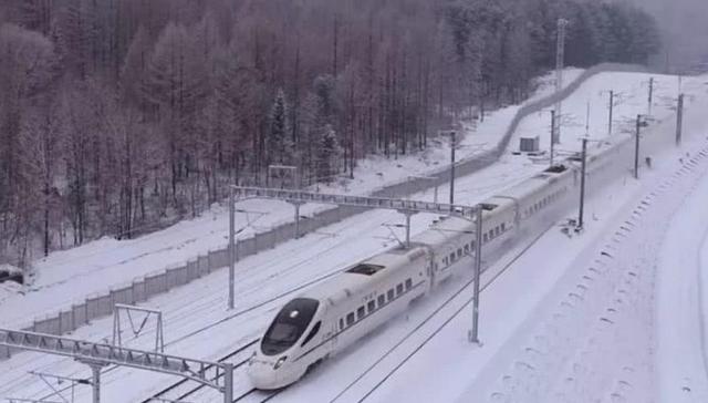 高铁献上年底“收官大礼”,北国冰雪线路等10条新线密集开通