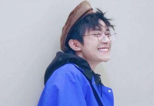 00后男孩太甜了