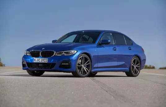 运动王子的人设变得更加丰富了 全球首试宝马新一代3系