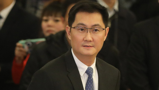 腾讯,Hers,人脸识别,程序界面,她拍,她face+,炮灰,技术升级,古装造型,人脸融合