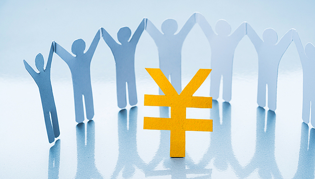 李克强考察三大银行普惠金融部并在银监会主持召开座谈会