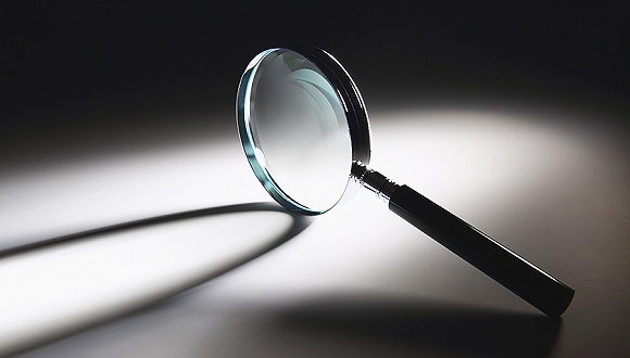 【界面早报】权健实控人束某某等18人被依法刑拘 刘士余：严厉打击各类证券期货违法违规行为