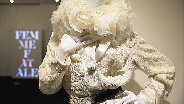 La Perla投资的法国蕾丝制造商破产，这个精致的面料濒危