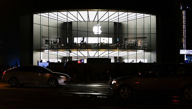 苹果,Facebook,市值缩水,图看,营收,卫冕,iPhone,腾讯科技,增持,目标股价