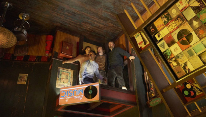 【个人意见】《密室逃生》：运气靠不住 保命凭实力