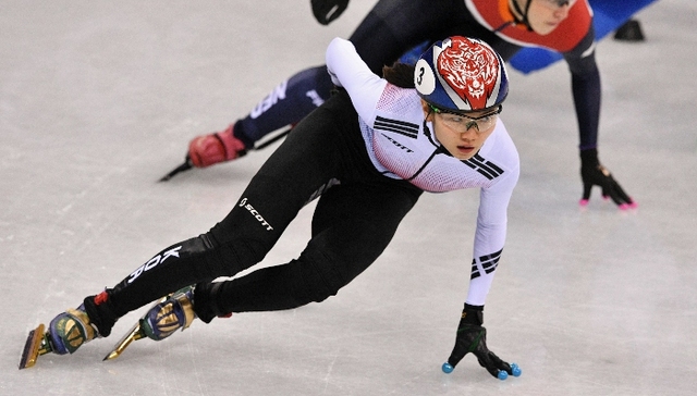 韩国短道队丑闻升级，奥运冠军沈锡希起诉教练性侵