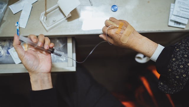 从“救命”到“不残”，血友病患者距离“正常人”还有多远