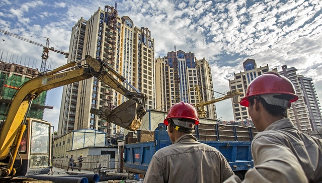 沈晓明直陈海南三大痛点：房地产依赖、人才留不住、物价偏高