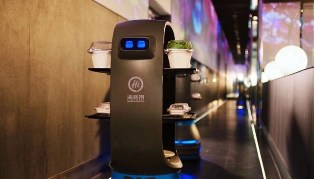 探店 | 终于体验了海底捞智慧餐厅，简直就是可以吃饭的游乐园