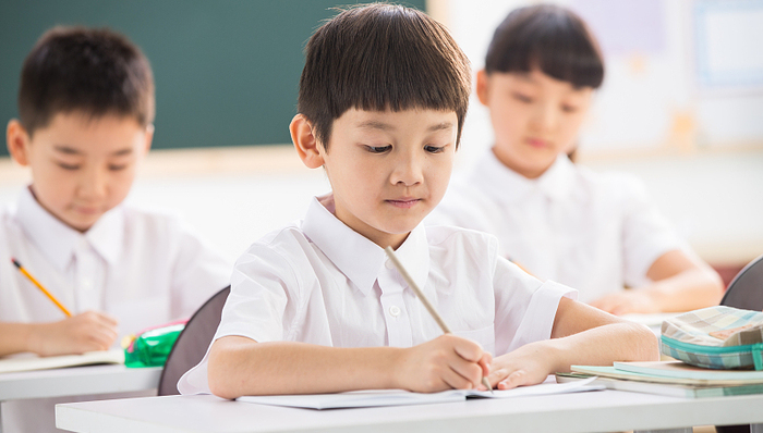 K12,港股,思考乐,华南