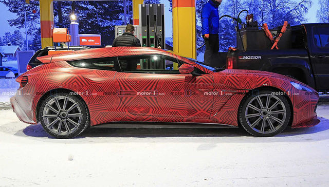 捕获阿斯顿·马丁Vanquish Zagato猎装版路试照并不容易 因为全球只有99台