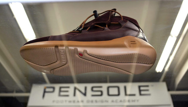 拿到Foot Locker投资，首家球鞋设计学院Pensole加速人才输送
