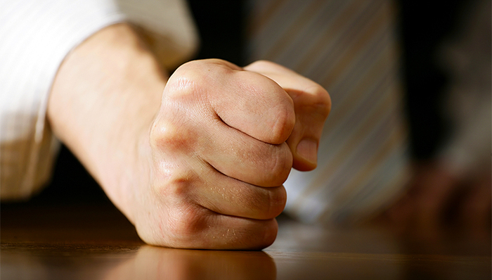 王尔智,违纪违法,开除党籍,政协,开除公职,副主席,中央纪委,中共中央,中国共产党纪律处分条例,中华