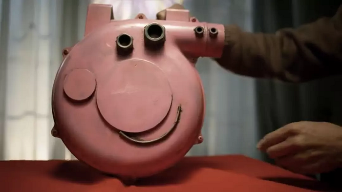 slogan,百雀羚,爆红,啥是佩奇,张大鹏,受众,宣传片,刷屏,品牌广告,影业