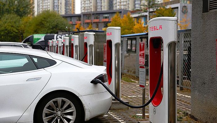 充电功率,特斯拉,储能系统,Electrek,EVgo,充电方式,充电时间,价格涨幅,光伏系统,价格