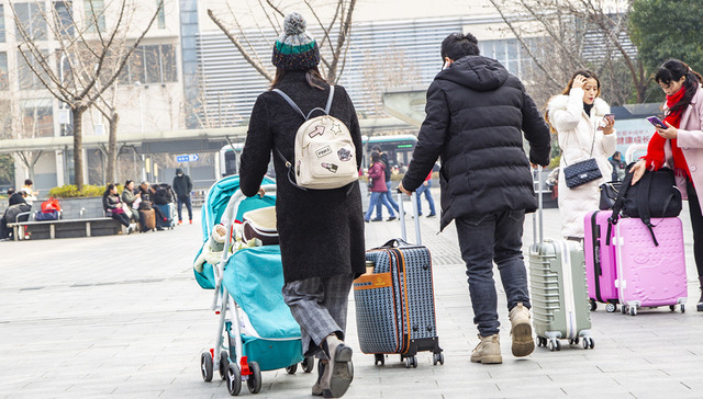中国2018年出生人口1523万人，连续第二年下降