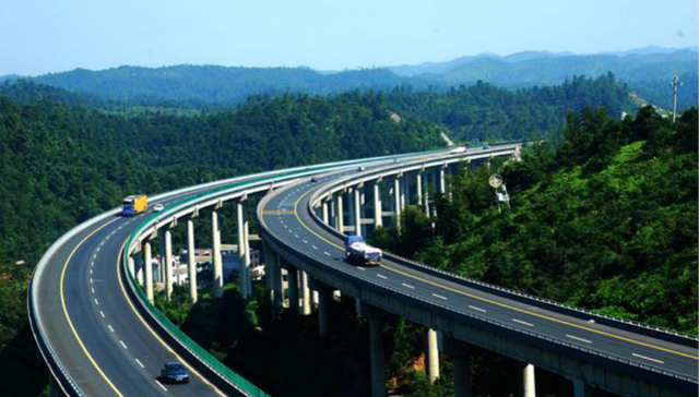 高速公路,沈大高速公路,《“五纵七横”国道主干线系统规划》