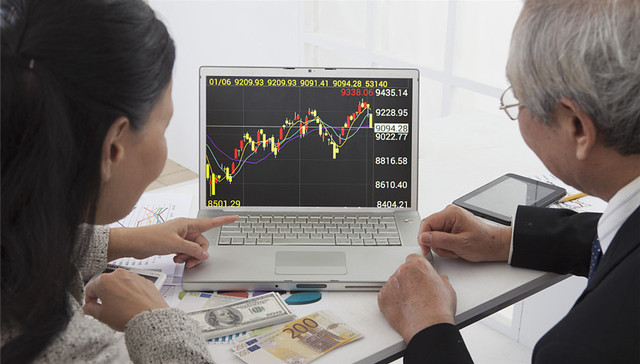 【午市点评】A股横盘震荡 燃料电池概念股一枝独秀