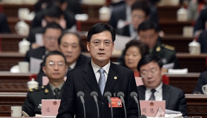 上海两会,提案,解决,采纳